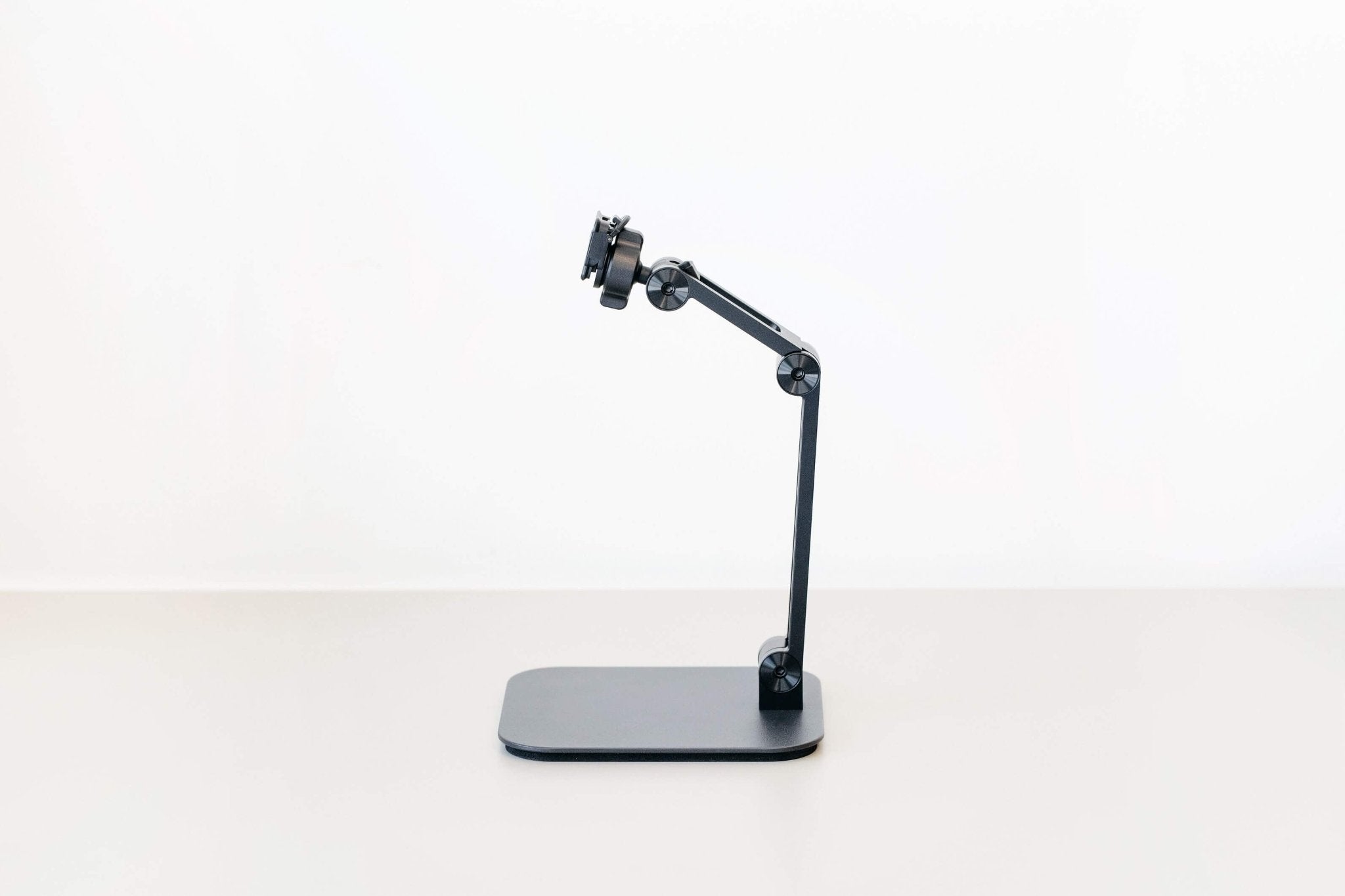 Desk Stand - Coming July 17th - Mechanism