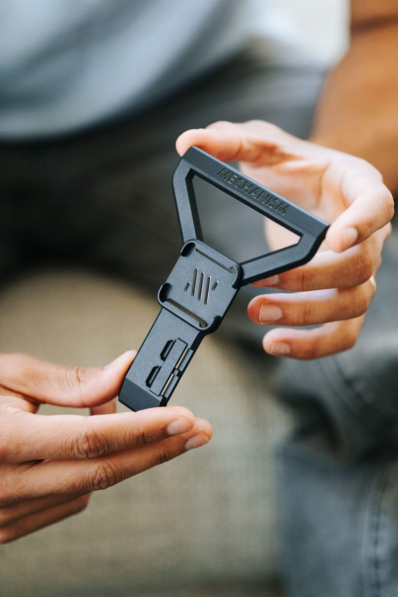 Basegrip for MSI Claw 7 - Mechanism