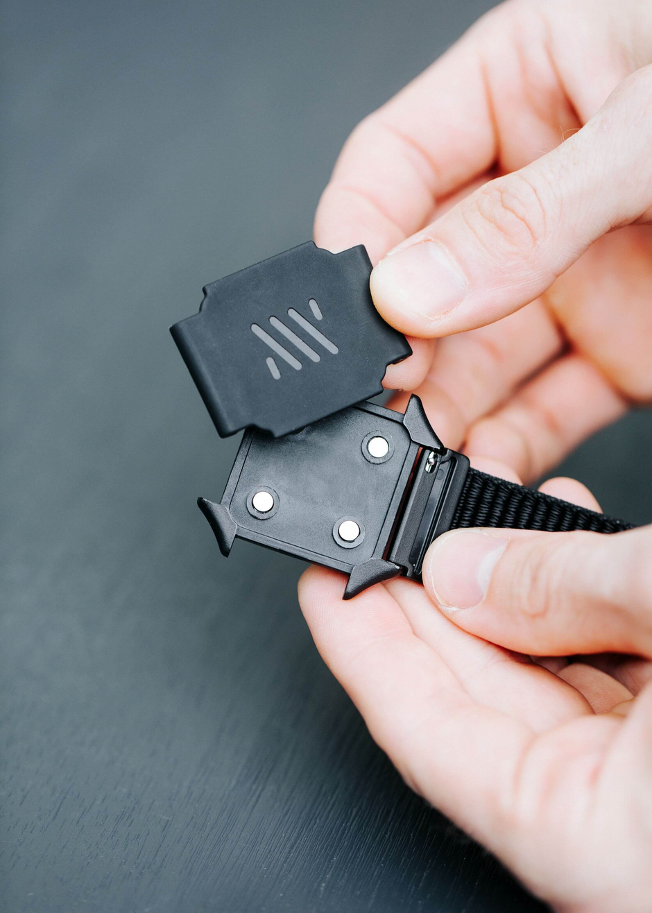 Strap Mount for Portable Gaming Consoles – Mechanism